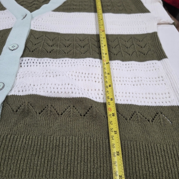 CHARTER CLUB Elegant Green and Cream Women's Cardigan - Picture 11 of 14